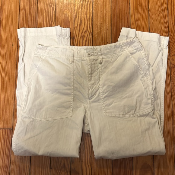 EUC Perfect Vintage Wide-Leg Cargo Pant: Utility Edition in Antique Cream, 32 - Picture 6 of 8